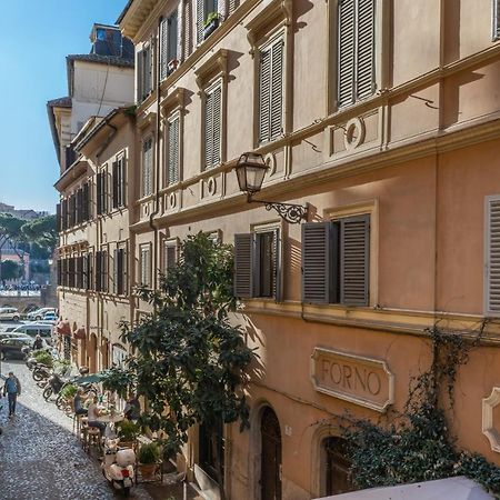 Lovely Spacious Apartment Near The Colosseum Roma Dış mekan fotoğraf