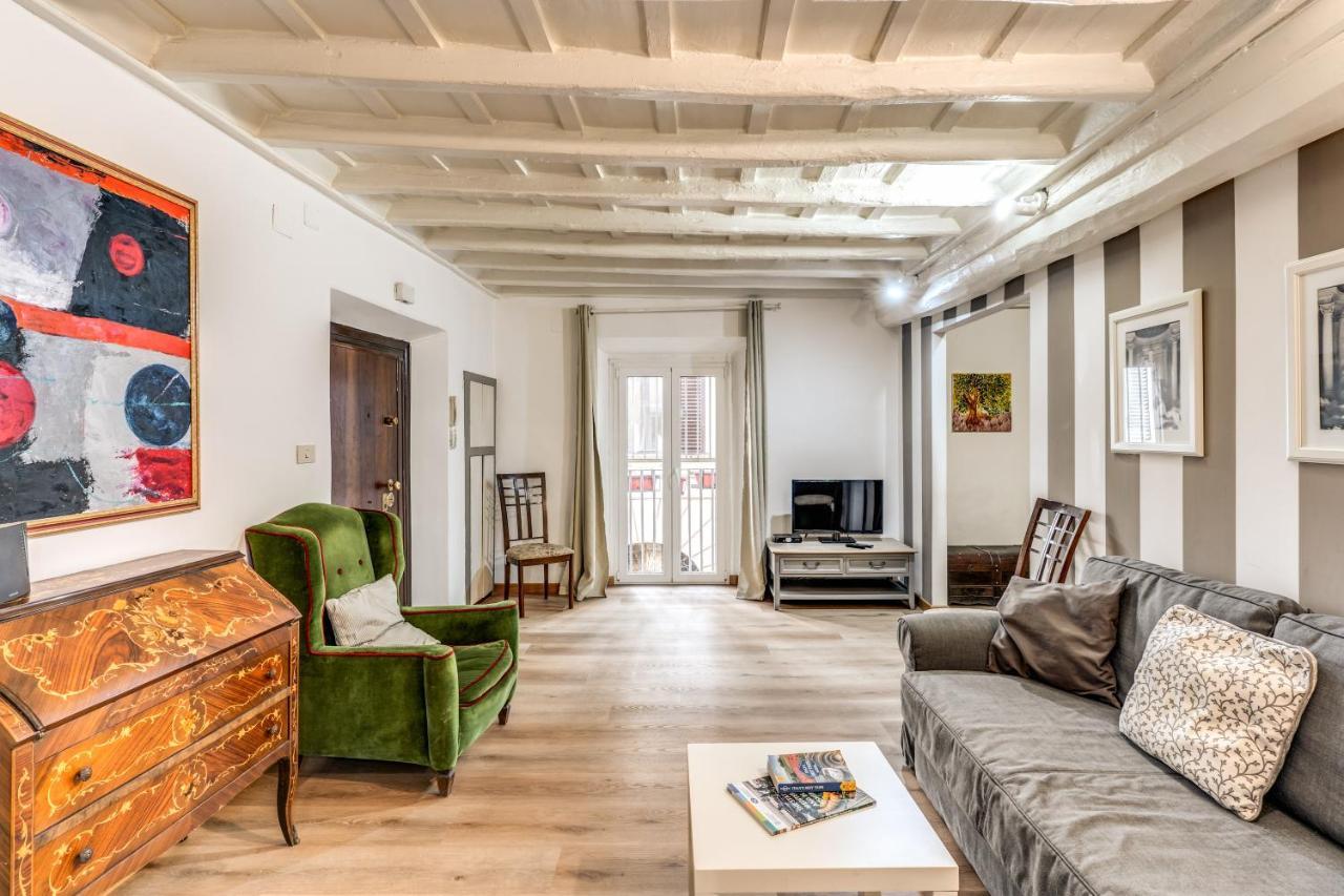 Lovely Spacious Apartment Near The Colosseum Roma Dış mekan fotoğraf
