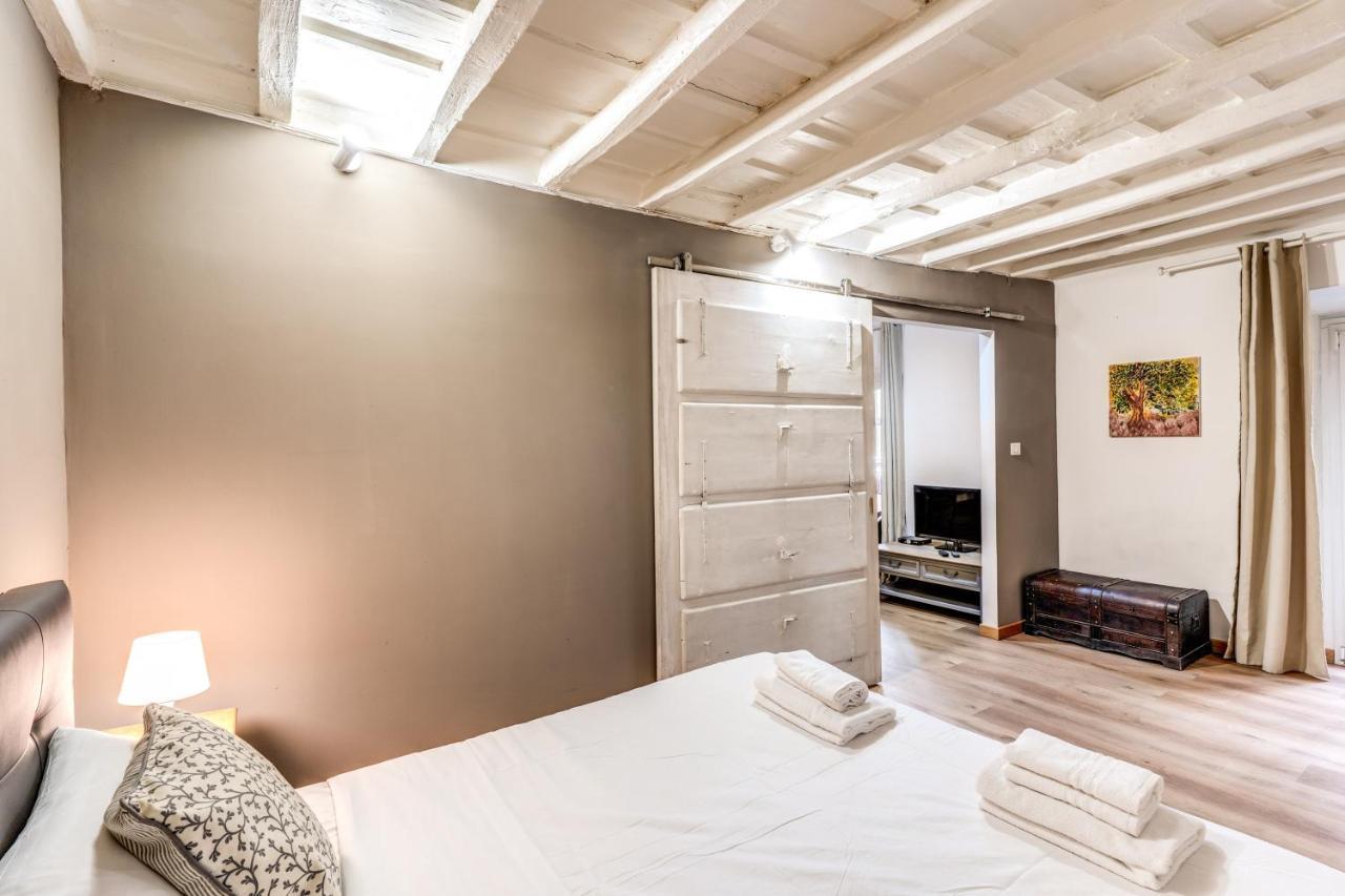 Lovely Spacious Apartment Near The Colosseum Roma Dış mekan fotoğraf