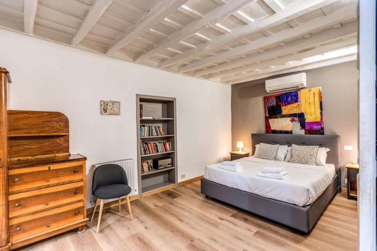 Lovely Spacious Apartment Near The Colosseum Roma Dış mekan fotoğraf