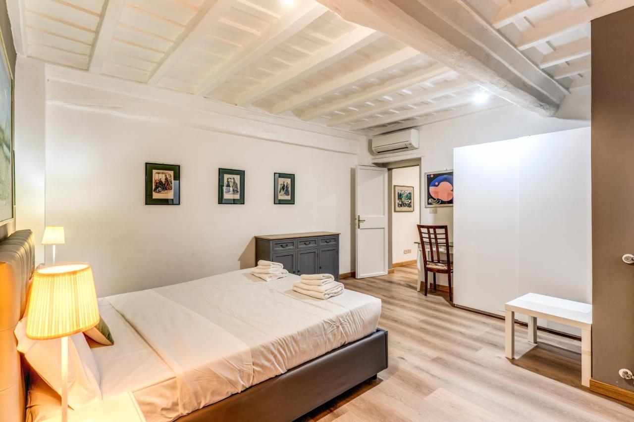 Lovely Spacious Apartment Near The Colosseum Roma Dış mekan fotoğraf