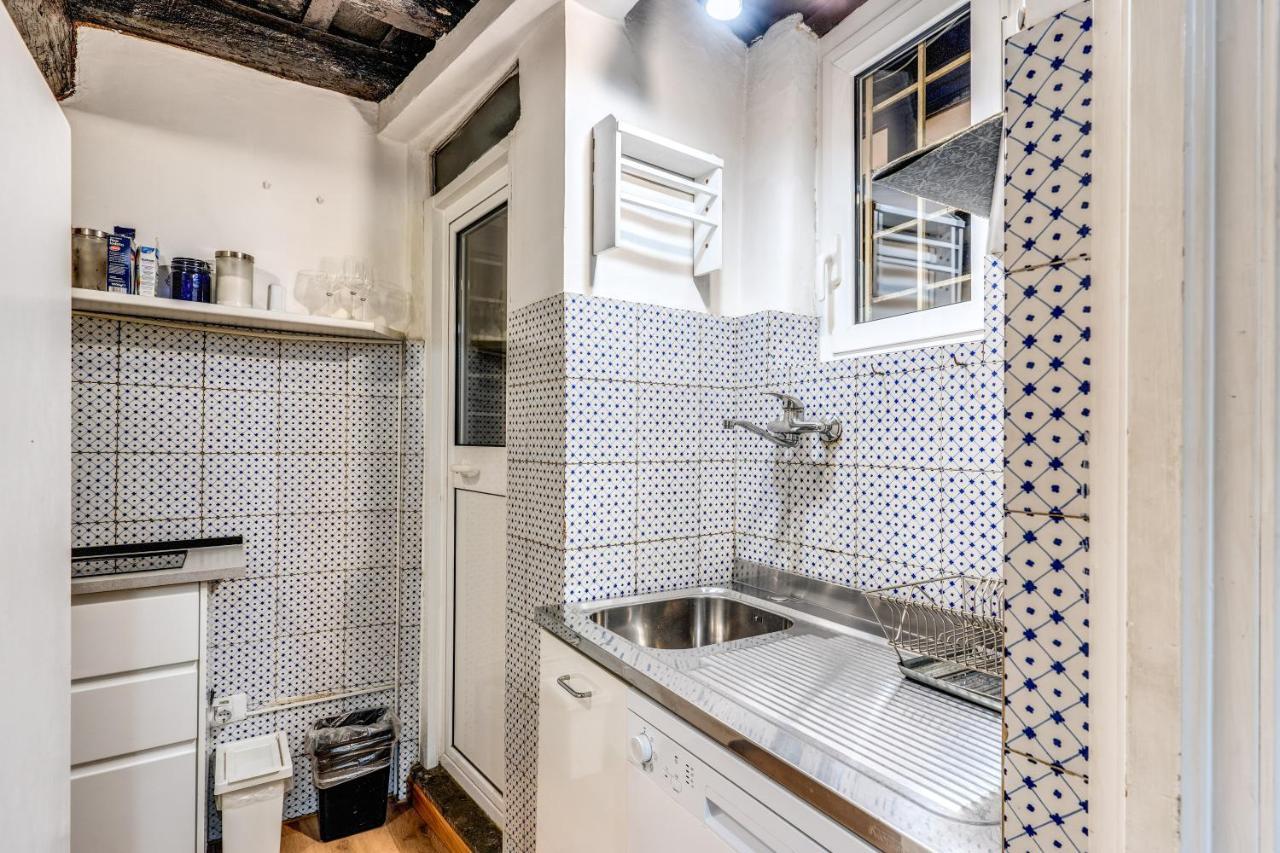 Lovely Spacious Apartment Near The Colosseum Roma Dış mekan fotoğraf